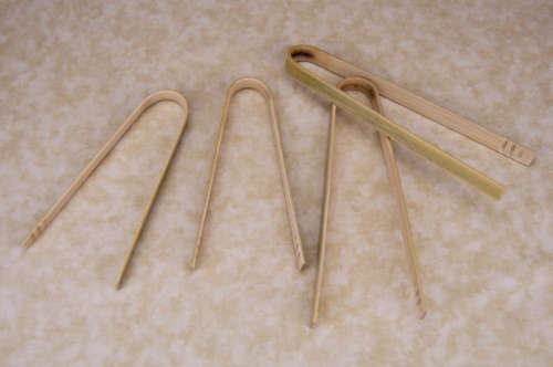 CREATOR: gd-jpeg v1.0 (using IJG JPEG v62), quality = 82 Bamboo Tongs - 2 Sizes - Image 1